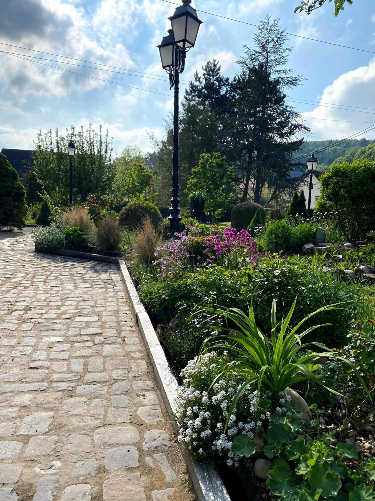 Logis Hotel Domaine Du Moulin Saint-Avold Dış mekan fotoğraf